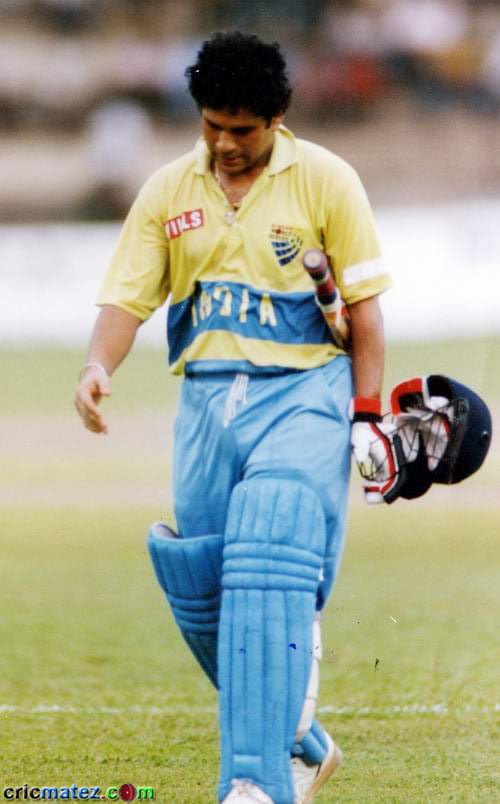 82 off 49 vs New Zealand,Auckland - one of the Greatest Innings of Sachin Tendulkar