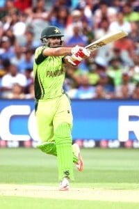 Ahmed Shehzad's played a small cameo trying to stabalize the innings.