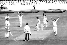 Top 10 bowling figures in World Cup