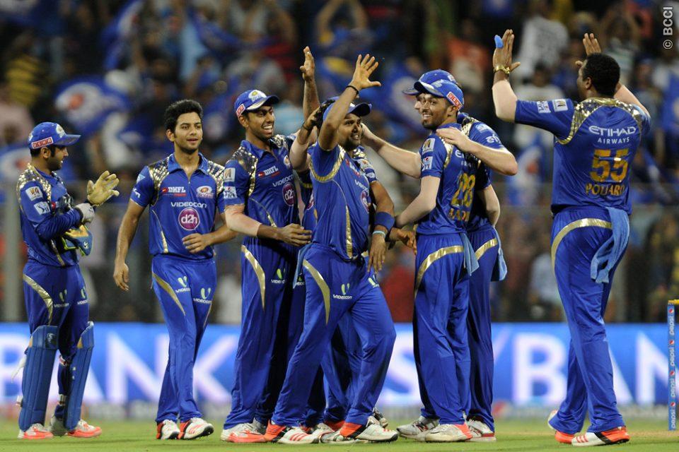 Mumbai Indians celebrate after winning the 1st Qualifier