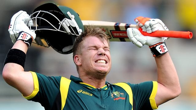 Top 10 Extra Ordinary Batsmen 