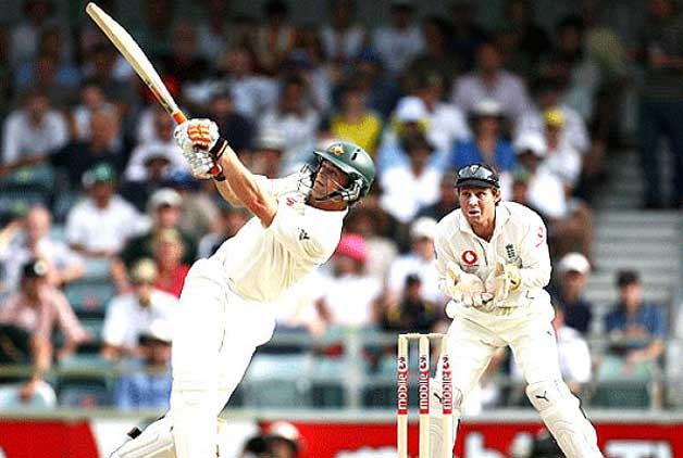 Top 10 Fastest Centuries in Test Cricket