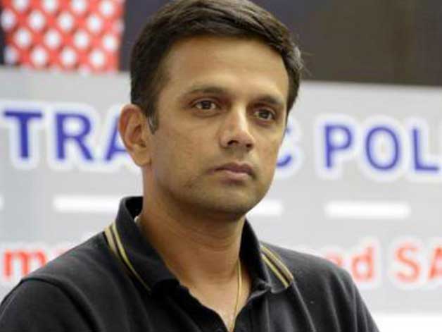 Top 10 Most Loved Indian Cricketers Of All Time