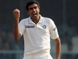 Top 10 Fastest Bowlers to Take 100 wickets in test